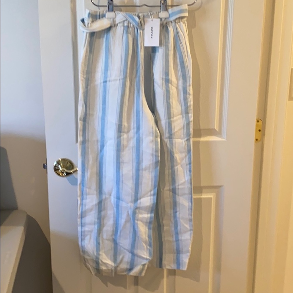 Stripe pant suit